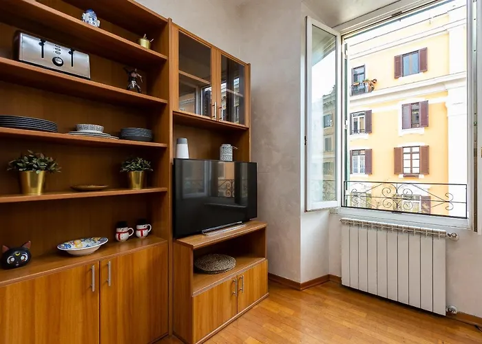 Saint Peter Home By Rental In Rome