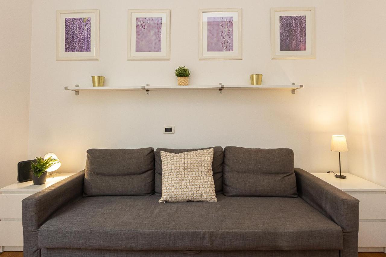 Saint Peter By In Appartement *